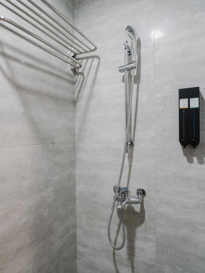 W11 Inn Taipei Dış mekan fotoğraf